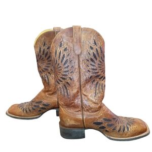 Cavenders women's brown with black crystal inlay cowboy boots size 10